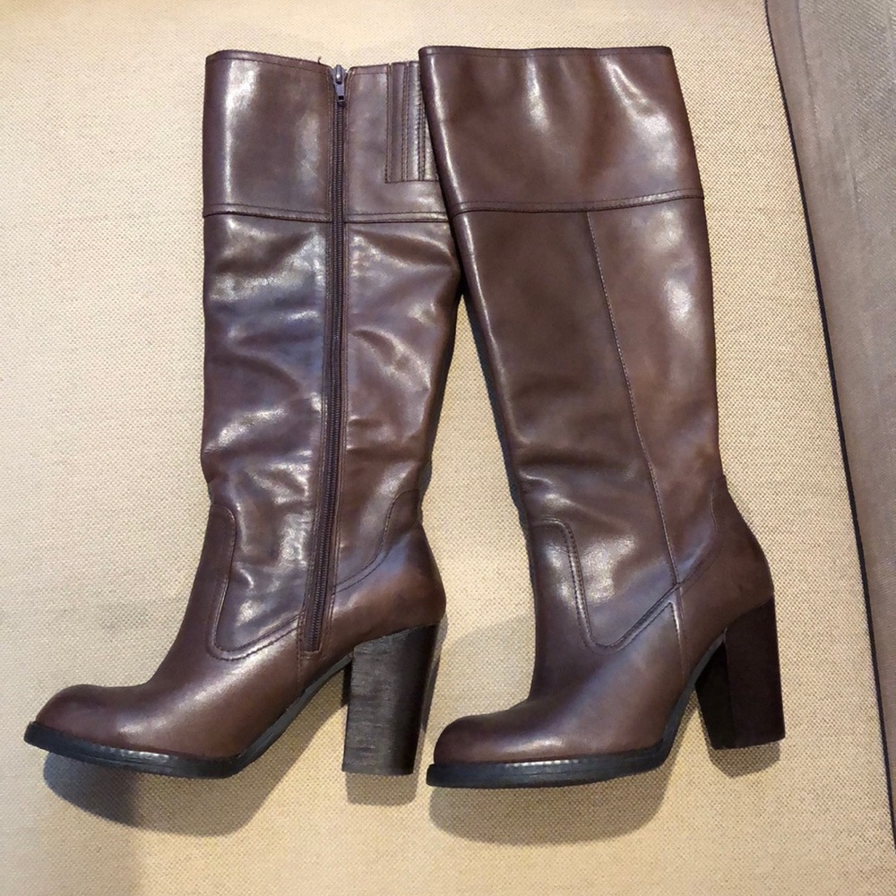 One thousand steps leather boots size 8